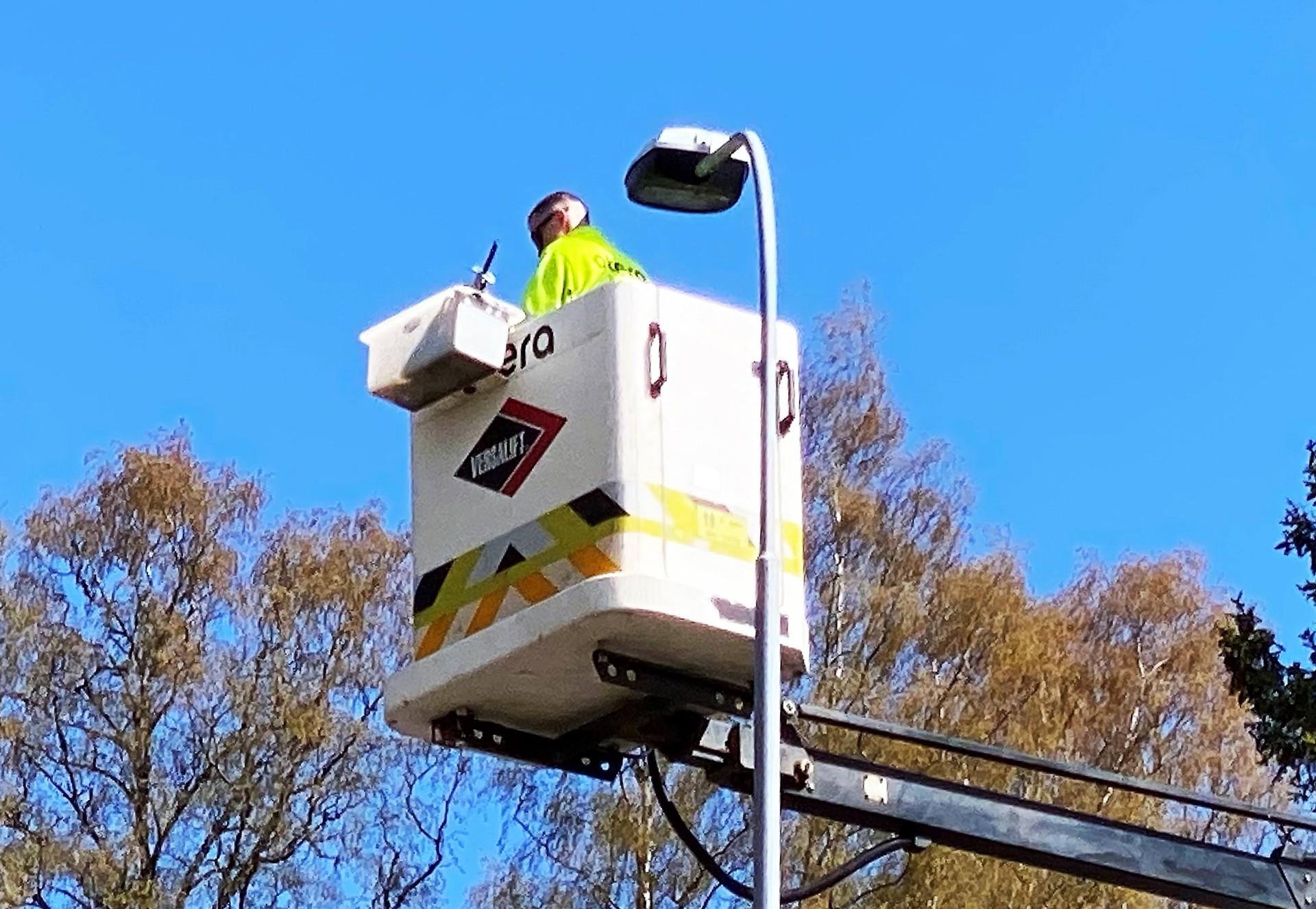 Veibelysning skiftes ut i velområdet